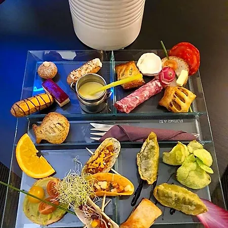 Ξενοδοχείο Design & Restaurant Πουατιέ