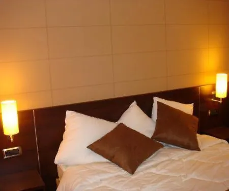 Hotell Design Sud Poitiers