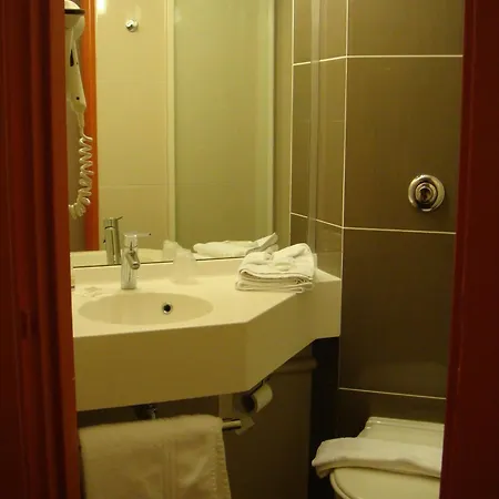 キリヤド ポワチエ スュッド ホテル