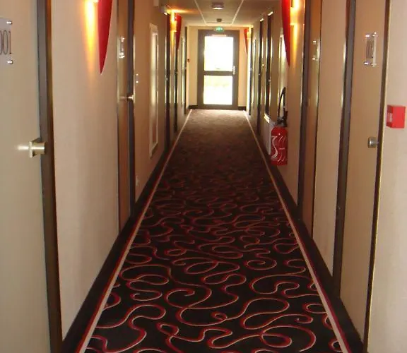 Hotel Hotel Inn Design & Restaurant Poitiers 3*