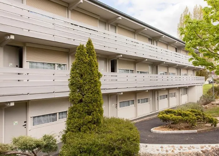 酒店 Design & Restaurant 3*